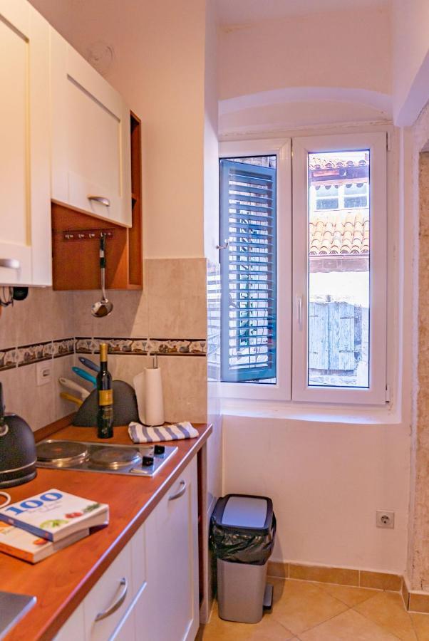 La Rocca Apartment Old Town โกตอร์ ภายนอก รูปภาพ
