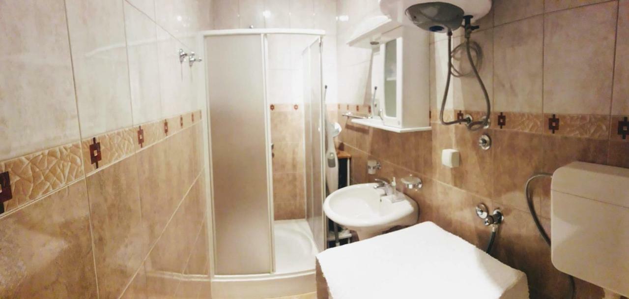 La Rocca Apartment Old Town โกตอร์ ภายนอก รูปภาพ