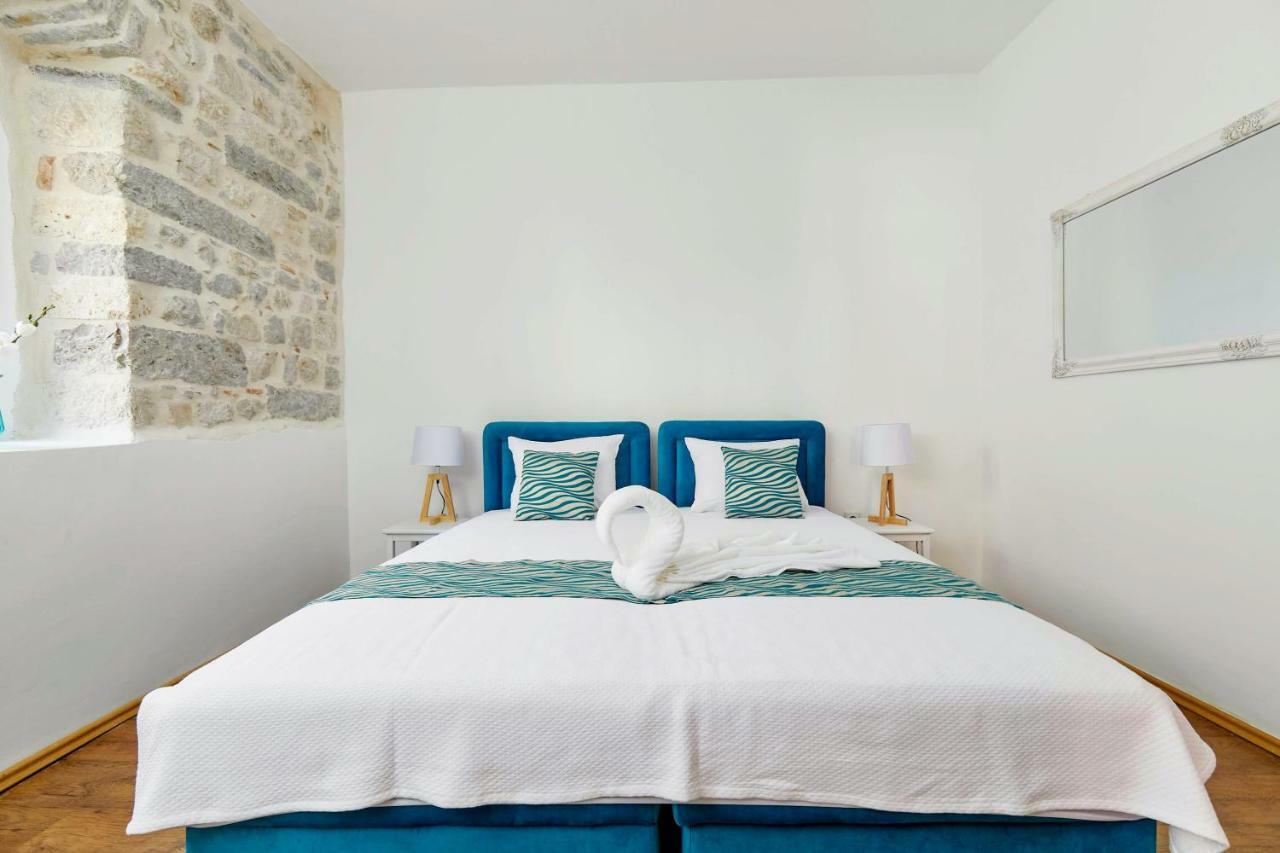 La Rocca Apartment Old Town โกตอร์ ภายนอก รูปภาพ