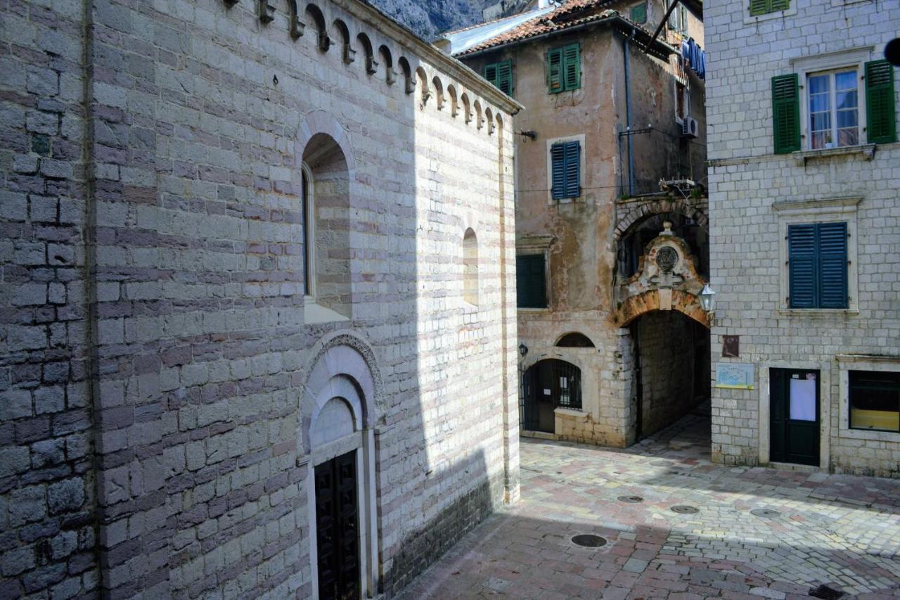 La Rocca Apartment Old Town โกตอร์ ภายนอก รูปภาพ